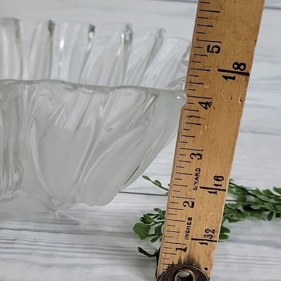 Mikasa Vintage Tulip Bowl Frosted Satin And Clear - Picture 6 of 7